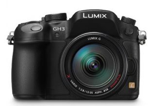 Panasonic DMC-GH3 Digital Camera + 12-35mm Lens (Black)