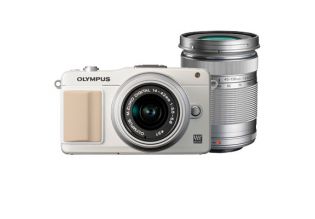 Olympus E-PM2 PEN Camera + 14-42mm & 40-150mm Lens Kit (White)