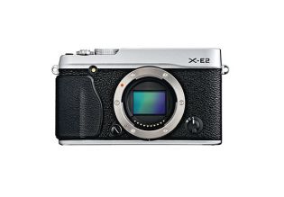 Fuji X-E2 Camera Body Only (Silver)